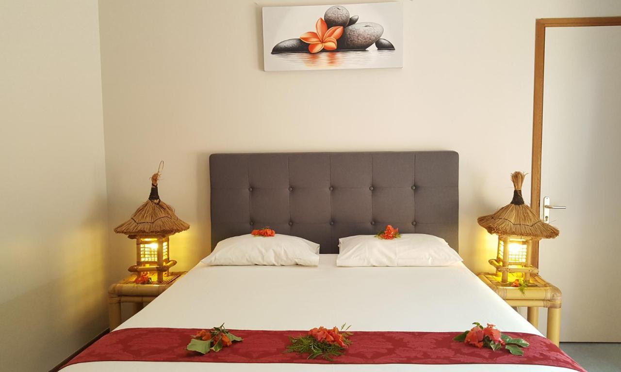 Hotel Hibiscus Papetoai Luaran gambar