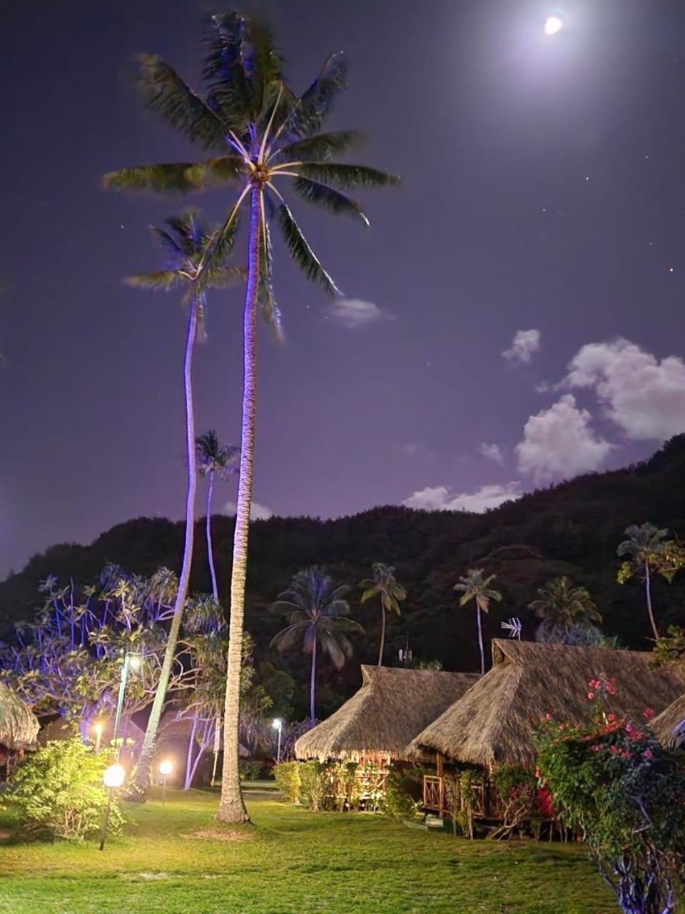 Hotel Hibiscus Papetoai Luaran gambar