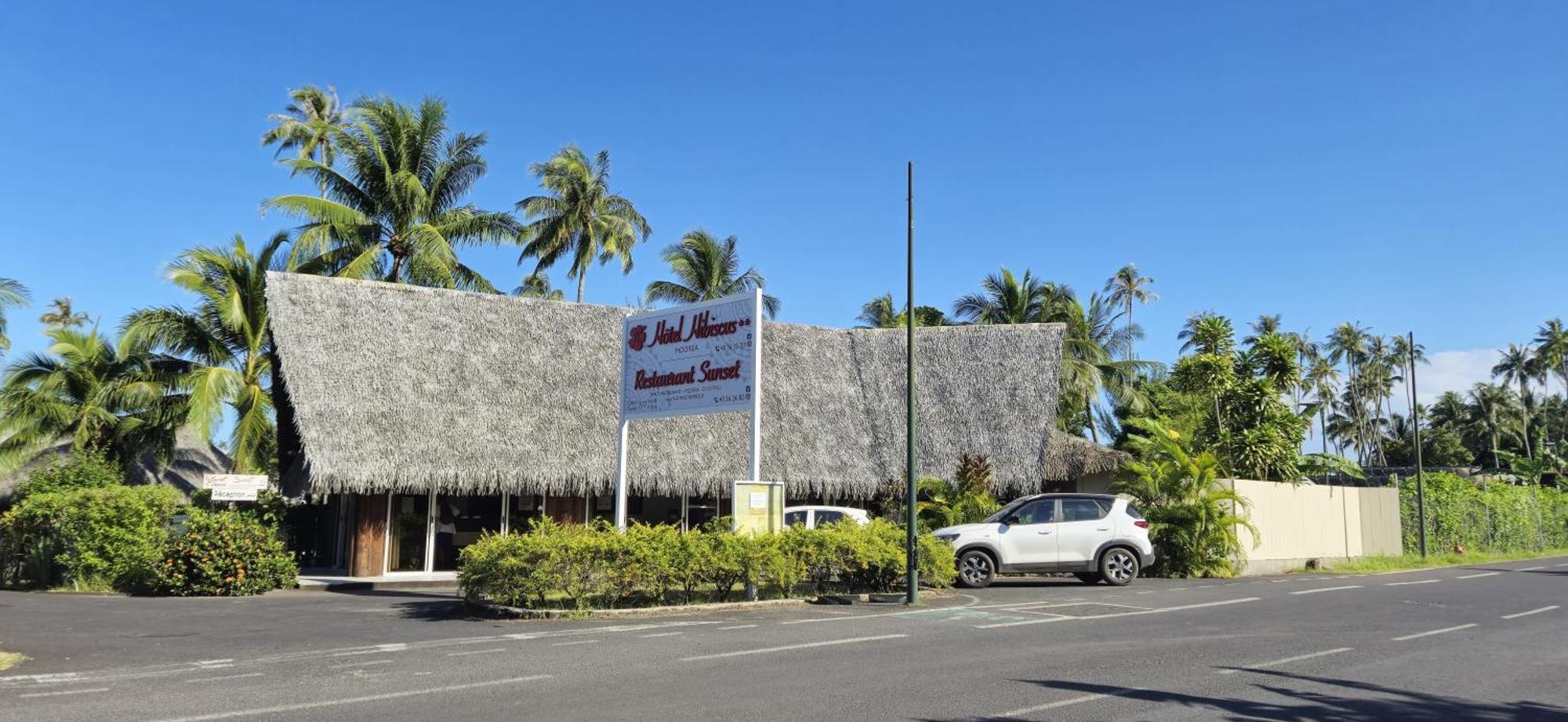 Hotel Hibiscus Papetoai Luaran gambar